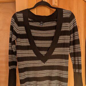 Y2K GAP Super Deep V-neck Cotton Cashmere Black Gray White Stripes Sweater Small